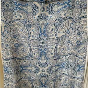 Banana Republic pale blue silk skirt ,gently worn .